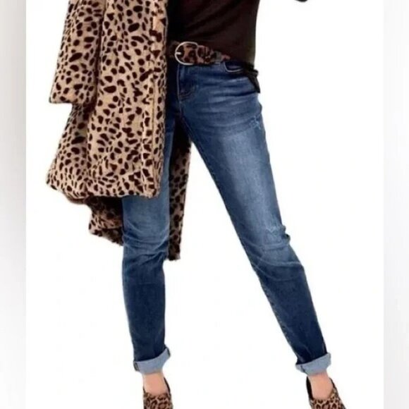 CAbi Jeans Size 4 Style 3752 Original Wash Skinny Denim Dark Wash Distressed - Picture 2 of 12